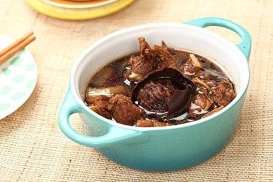 《使命召唤2025》是《黑色行动2》续作 设定在2035年